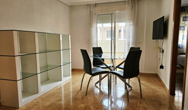 Återförsäljning - Apartment -
Torrevieja - Curva Del Palangre