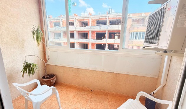 Återförsäljning - Apartment -
Torrevieja - Curva Del Palangre