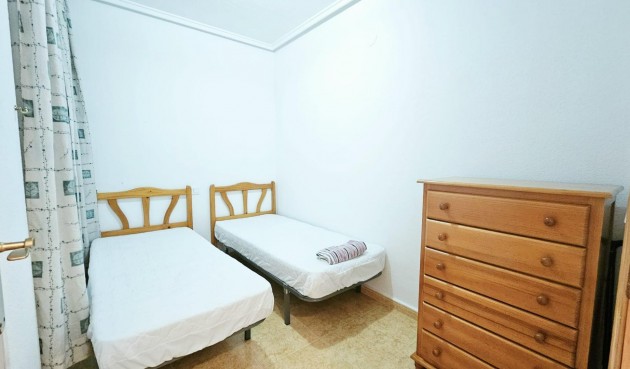 Återförsäljning - Apartment -
Torrevieja - Curva Del Palangre