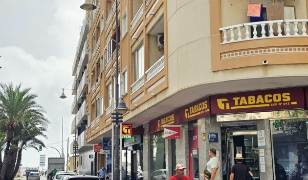 Återförsäljning - Apartment -
Torrevieja - Curva Del Palangre
