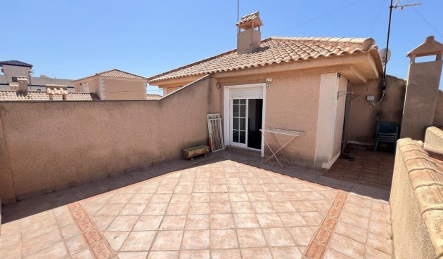 Återförsäljning - Villa -
Torrevieja - aguas nuevas