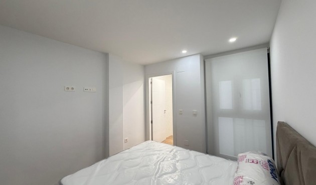 Återförsäljning - Apartment -
Torrevieja - Estacion De Autobuses