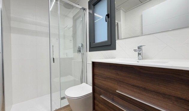 Återförsäljning - Apartment -
Torrevieja - Estacion De Autobuses
