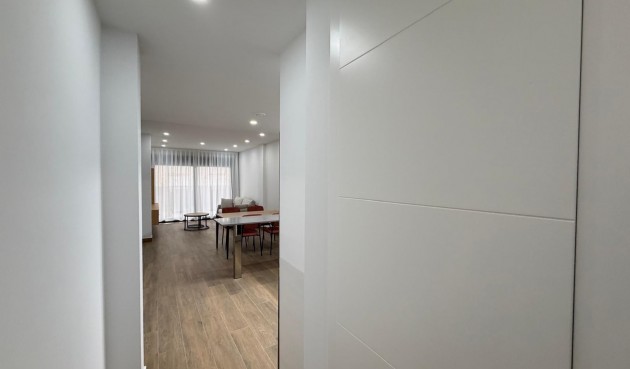 Återförsäljning - Apartment -
Torrevieja - Estacion De Autobuses