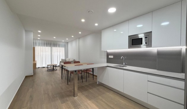 Återförsäljning - Apartment -
Torrevieja - Estacion De Autobuses