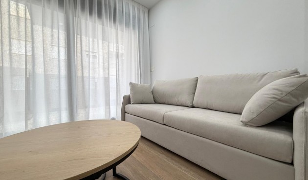Återförsäljning - Apartment -
Torrevieja - Estacion De Autobuses