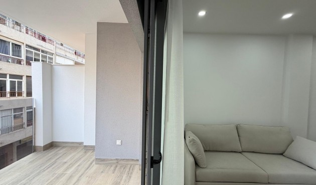 Återförsäljning - Apartment -
Torrevieja - Estacion De Autobuses