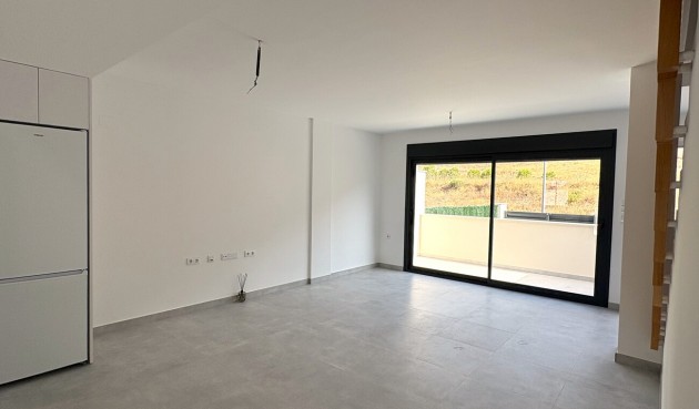 Återförsäljning - Villa -
Cox - Costa Blanca