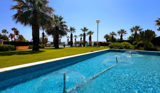 Återförsäljning - Apartment -
Orihuela Costa - Costa Blanca