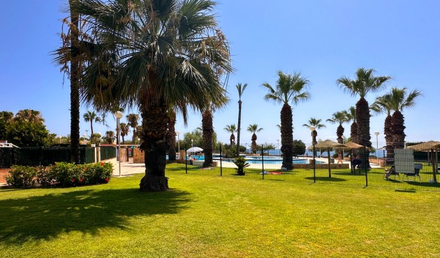 Återförsäljning - Apartment -
Orihuela Costa - Costa Blanca