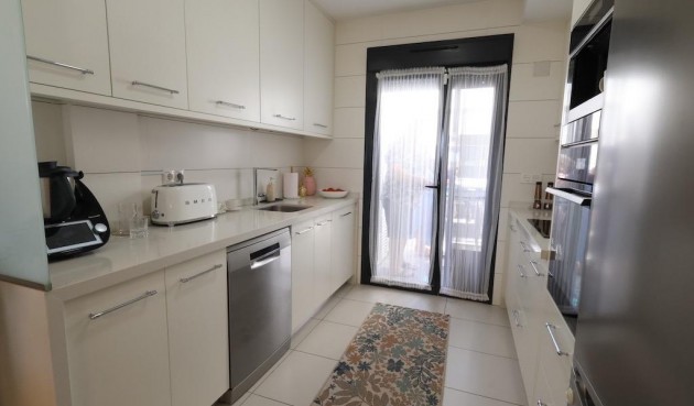 Återförsäljning - Duplex -
Orihuela Costa - Costa Blanca