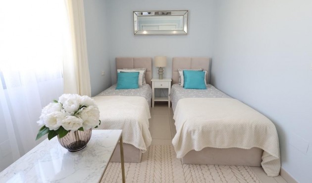 Återförsäljning - Duplex -
Orihuela Costa - Costa Blanca