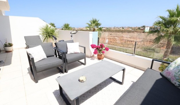 Återförsäljning - Duplex -
Orihuela Costa - Costa Blanca