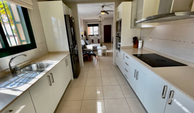 Återförsäljning - Villa -
Ciudad Quesada - Costa Blanca