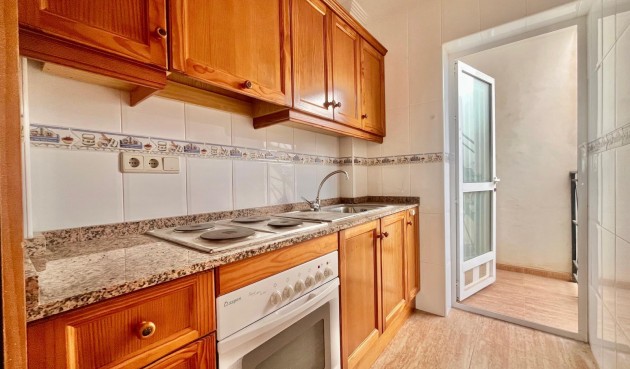 Återförsäljning - Bungalow -
Orihuela Costa - La Chismosa