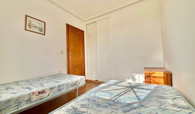 Återförsäljning - Bungalow -
Orihuela Costa - La Chismosa