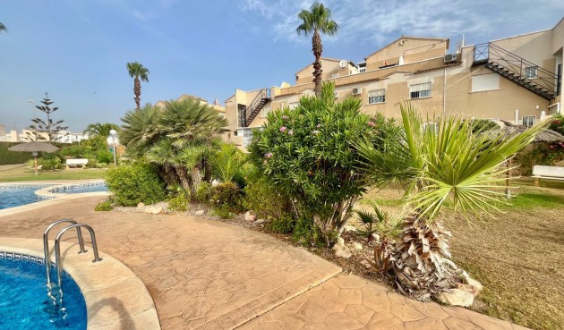 Återförsäljning - Bungalow -
Orihuela Costa - La Chismosa