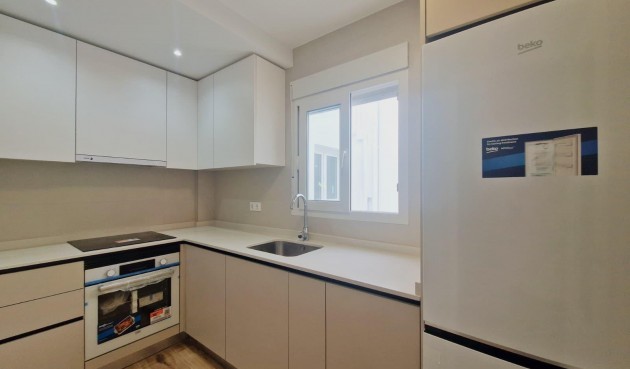 Återförsäljning - Apartment -
San Fulgencio - centro