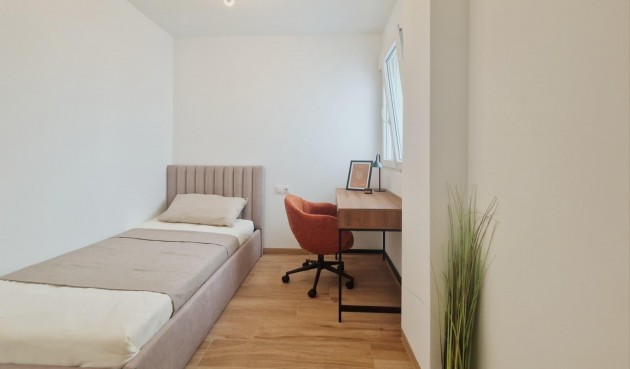 Återförsäljning - Apartment -
San Fulgencio - centro