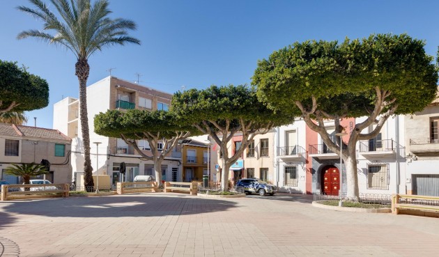 Återförsäljning - Apartment -
San Fulgencio - centro