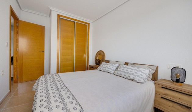 Återförsäljning - Apartment -
San Fulgencio - centro