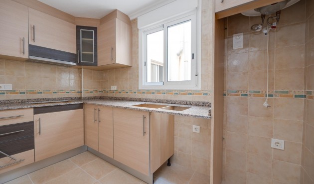 Återförsäljning - Apartment -
San Fulgencio - centro