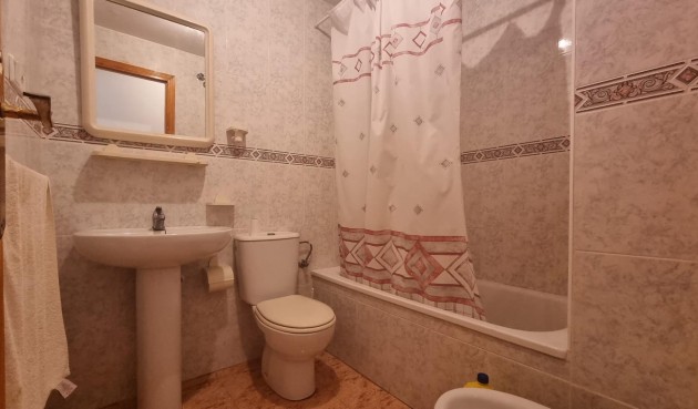 Reventa - Apartment -
Torrevieja - Centro