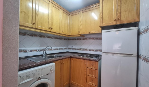 Reventa - Apartment -
Torrevieja - Centro