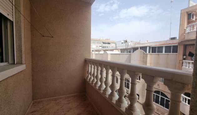 Reventa - Apartment -
Torrevieja - Centro