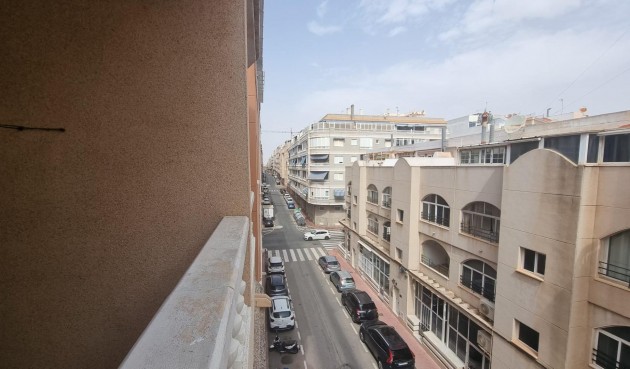 Reventa - Apartment -
Torrevieja - Centro