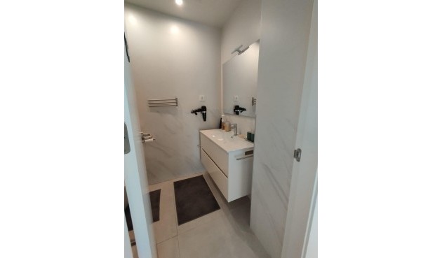 Resale - Apartment -
Orihuela Costa - Los Dolses