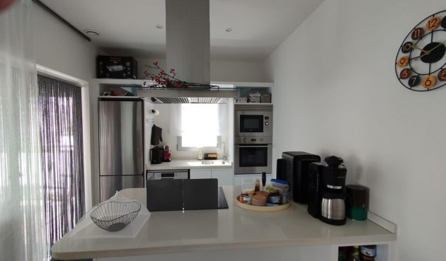 Resale - Apartment -
Orihuela Costa - Los Dolses