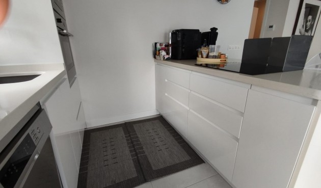 Resale - Apartment -
Orihuela Costa - Los Dolses