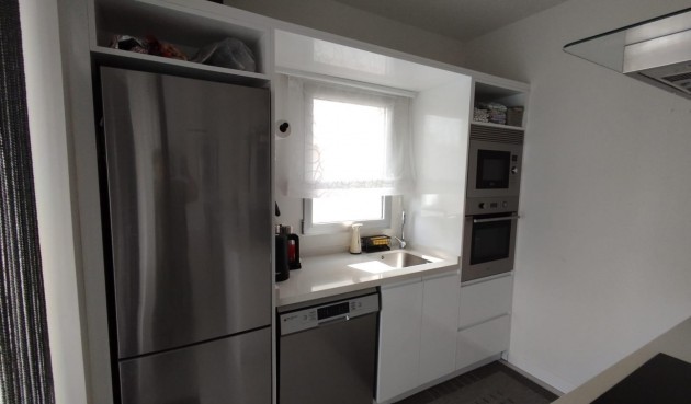 Resale - Apartment -
Orihuela Costa - Los Dolses
