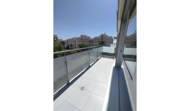 Resale - Apartment -
Orihuela Costa - Los Dolses