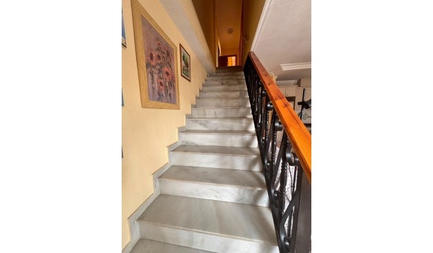 Resale - Apartment -
Torrevieja - Estacion De Autobuses
