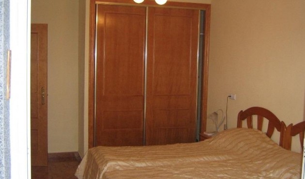 Resale - Apartment -
Torrevieja - Estacion De Autobuses
