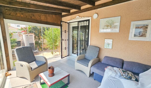 Återförsäljning - Villa -
Orihuela Costa - Cabo Roig