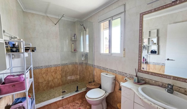 Återförsäljning - Villa -
Orihuela Costa - Cabo Roig
