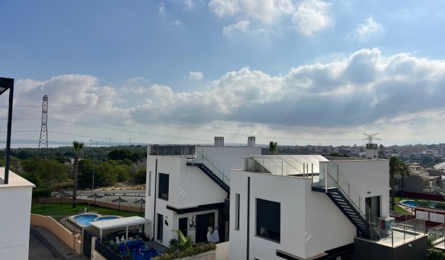 Återförsäljning - Villa -
Orihuela Costa - Villamartín-las Filipinas