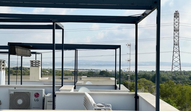 Återförsäljning - Villa -
Orihuela Costa - Villamartín-las Filipinas