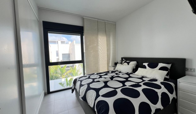 Återförsäljning - Villa -
Orihuela Costa - Villamartín-las Filipinas