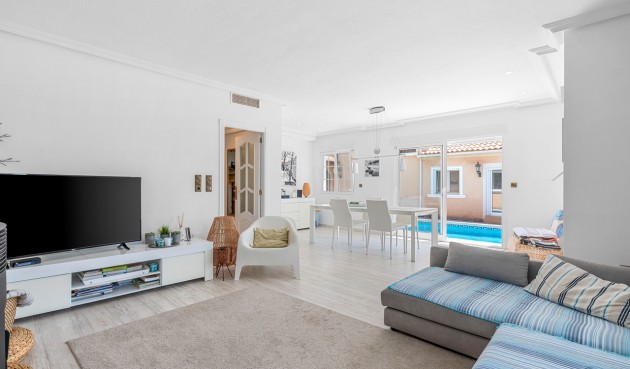 Återförsäljning - Villa -
Torre de la Horadada - Costa Blanca