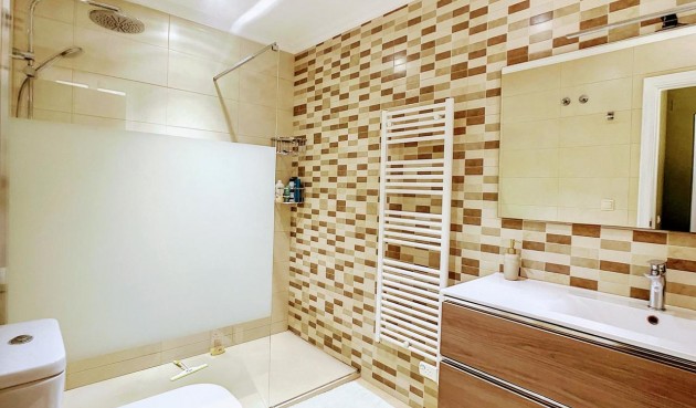 Reventa - Villa -
Pinar de Campoverde - Inland