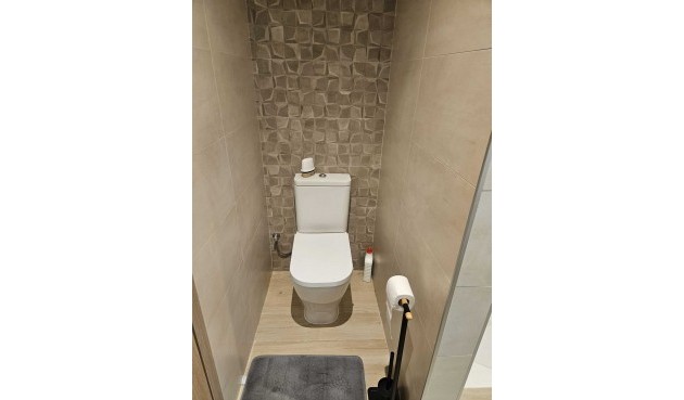 Reventa - Villa -
Torrevieja - Costa Blanca