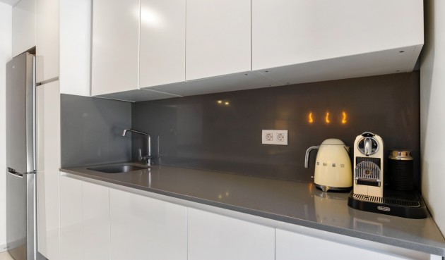 Återförsäljning - Town House -
Villamartin - Costa Blanca