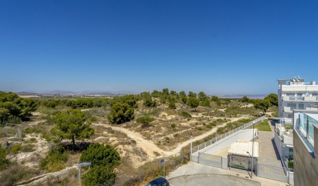 Återförsäljning - Town House -
Villamartin - Costa Blanca