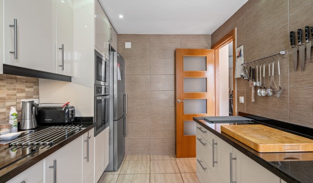 Reventa - Town House -
San Miguel de Salinas - Inland