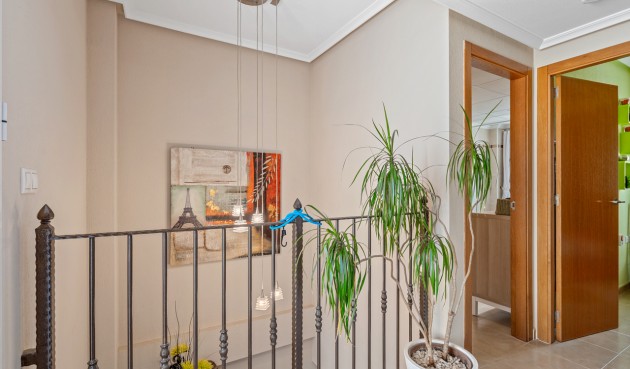 Reventa - Town House -
San Miguel de Salinas - Inland