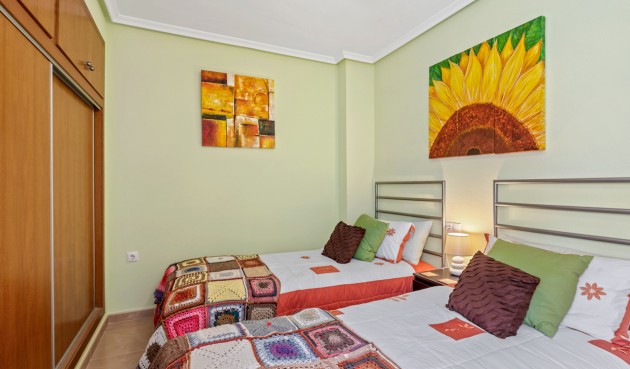 Reventa - Town House -
San Miguel de Salinas - Inland